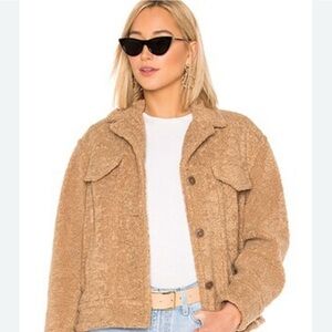 Vince Faux Sherpa Trucker Jacket in Desert Camel Furry